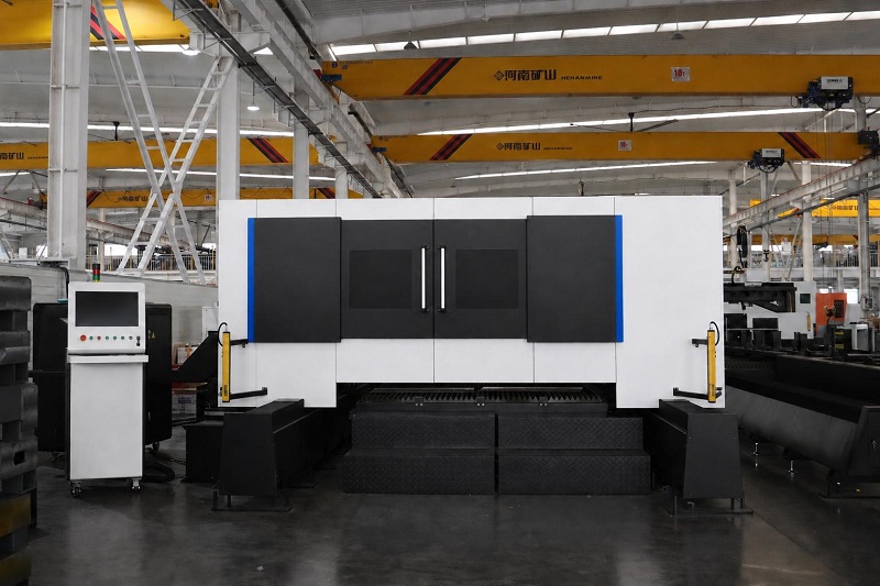 ¿Por qué utilizar una máquina cortadora envolvente de vigas de gran formato?